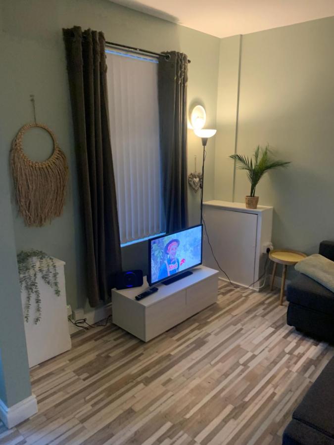 2 Bedroom Cheerful House Close To City Center Belfast Zewnętrze zdjęcie